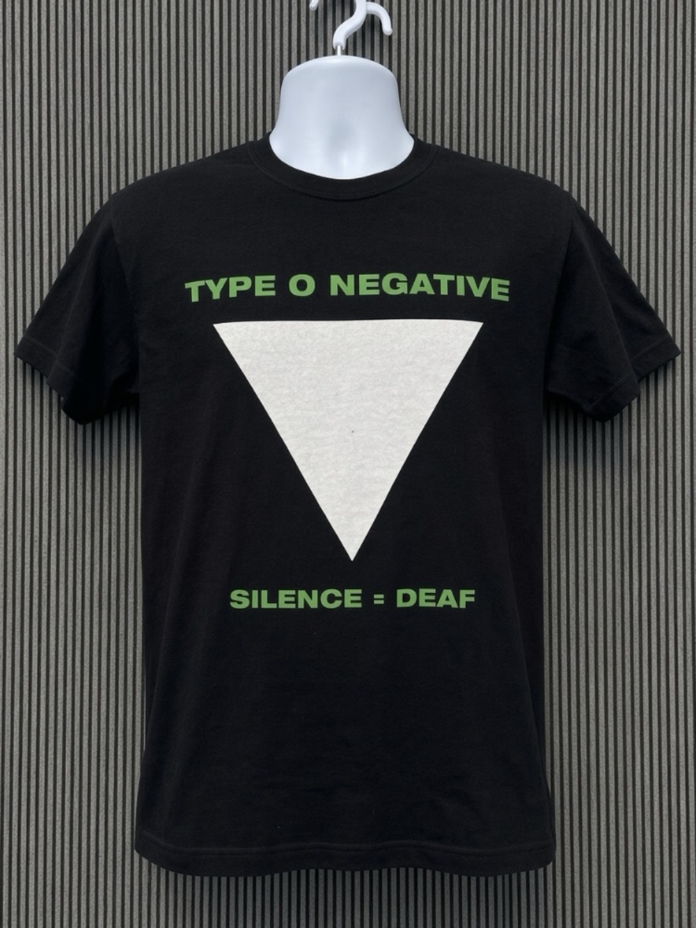 Type O Negative Silence Deaf Graphic Band T-Shirt Gildan 5000 Heavy Cotton Tee